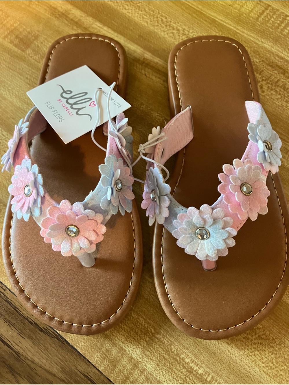 🌸Elli Pink Floral Girls' Flip Flops
